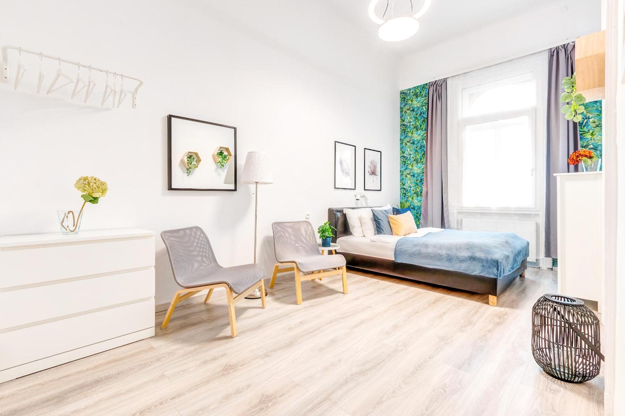 Central And Cozy - In Vivid Neighbourhood Budapest