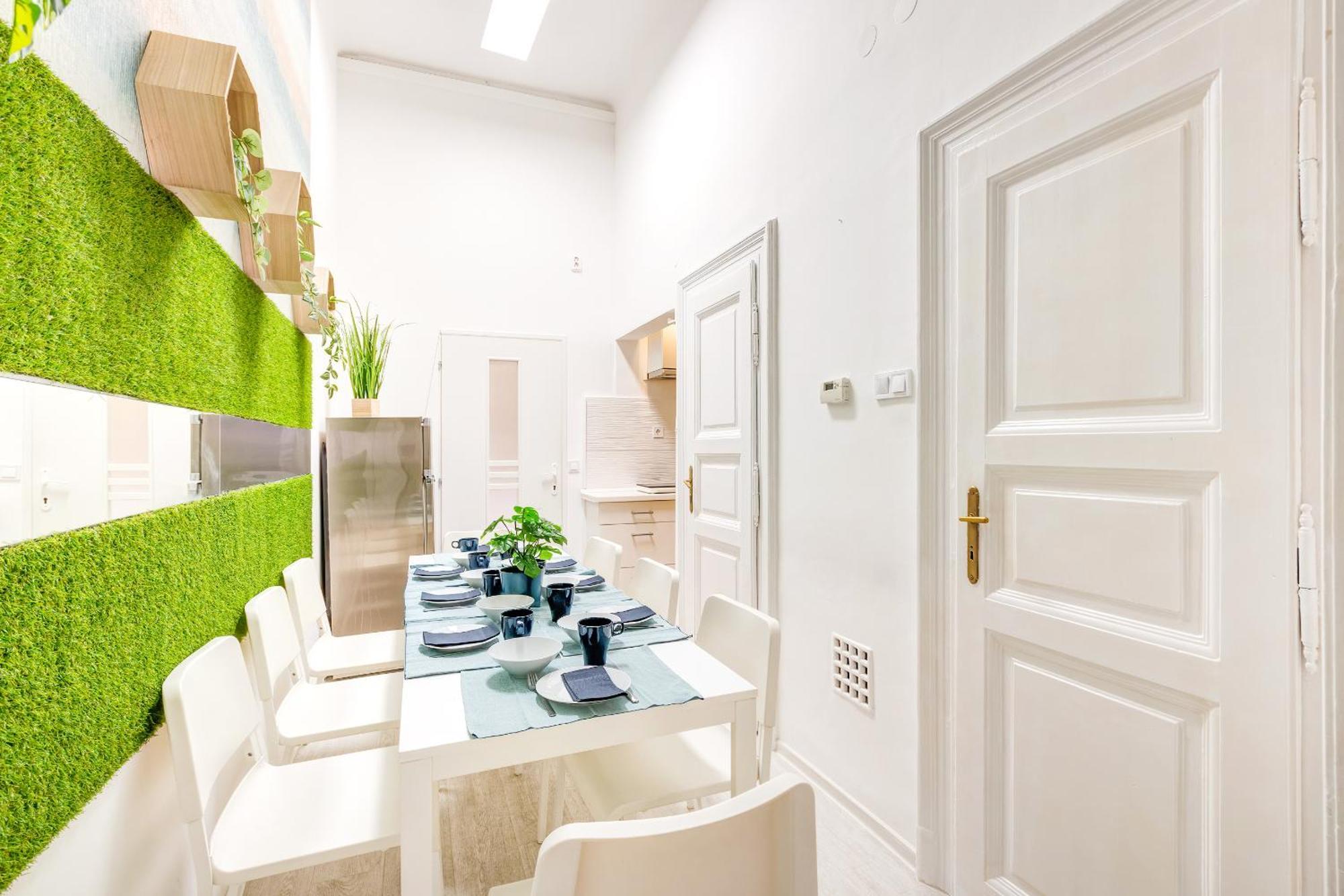 Central And Cozy - In Vivid Neighbourhood Budapest